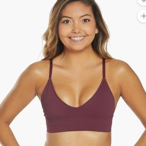 Spiritual gangster selene triangle sports bra